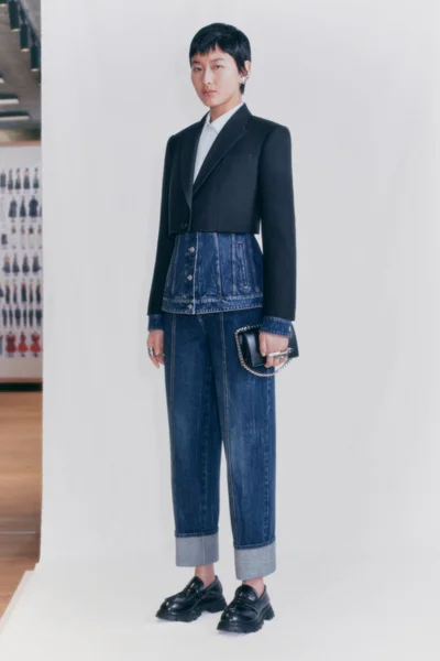 Look 10
